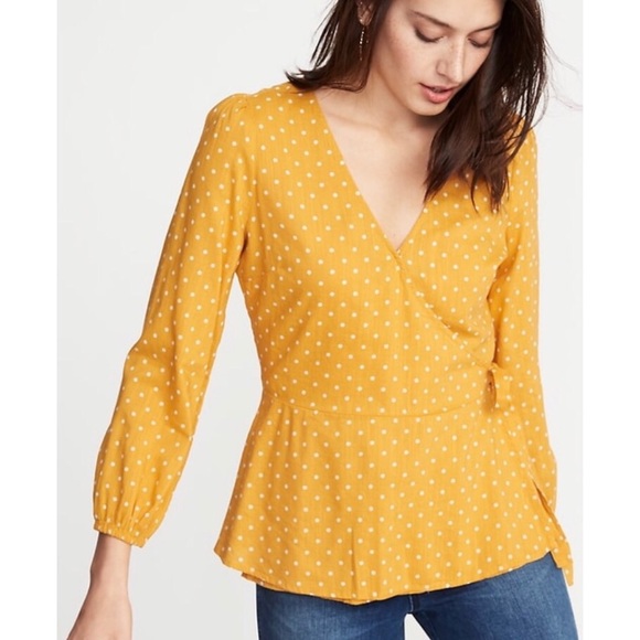 old navy yellow blouse
